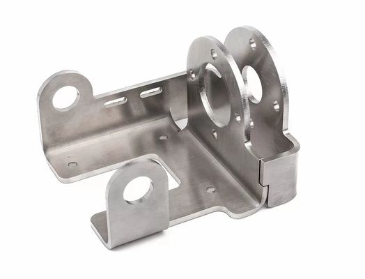 Partes de estampado de acero inoxidable personalizadas para productos de hardware de precisión en fábricas