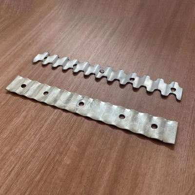 Requisitos de precisión Productos de hardware de precisión galvanizados con proceso de estampado