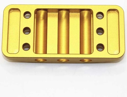 Componentes de hardware CNC de latón revestido en polvo para piezas de mecanizado en la industria de la aviación