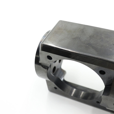 Fabricación de piezas de repuesto para automóviles con material de acero inoxidable