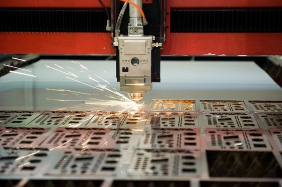 Fabricación de chapa metálica de acero inoxidable para componentes de hardware CNC OEM