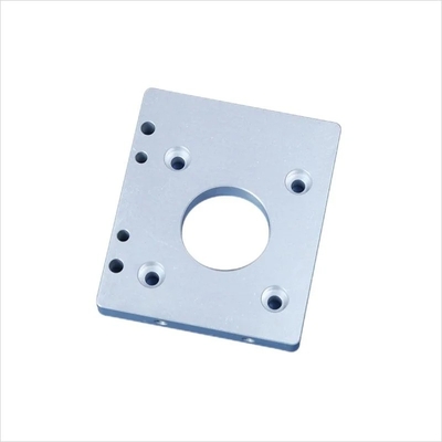 Proceso de estampado de productos de maquinaria mecanizada CNC de latón y aluminio