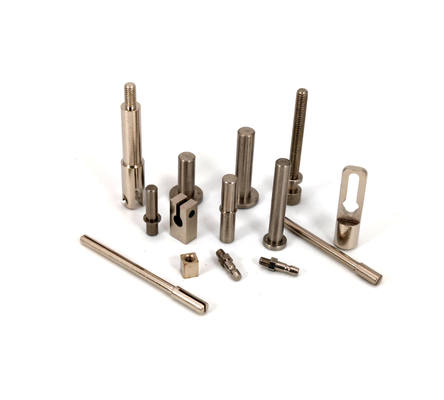 Pintura de piezas de acero y aluminio de fresado CNC piezas de torneado con garantía ISO13485