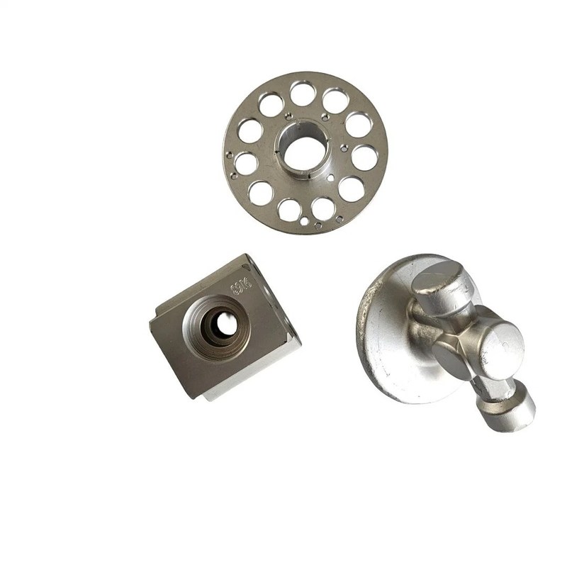 Servicio de forja en frío de precisión para piezas de acero de aleación de carbono en fábricas