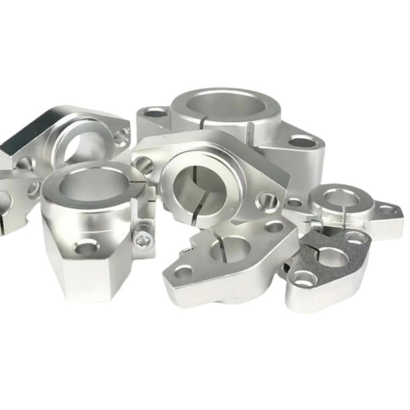 Partes de hardware CNC de acero inoxidable de 5 ejes para equipos de construcción procesados por estampado